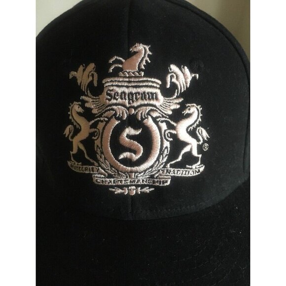 Seagram's Gin Crest Black Hat Fitted Stretch One Size Baseball - Picture 2 of 6